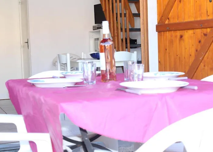 Maison Avec Terrasse Proche - Ayguades Ay050-023 Vires